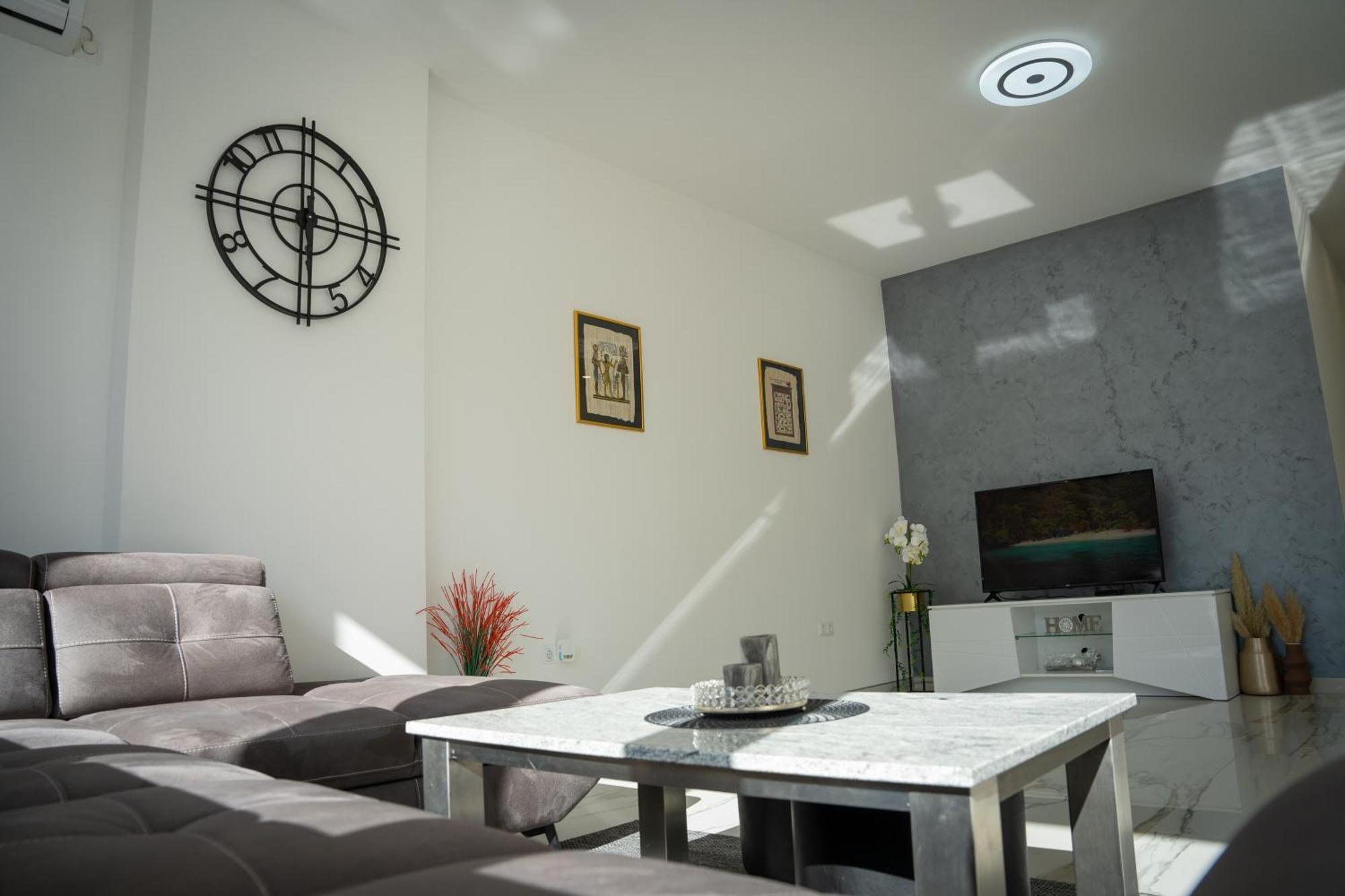 Apartment Una Laguna Біхач Екстер'єр фото